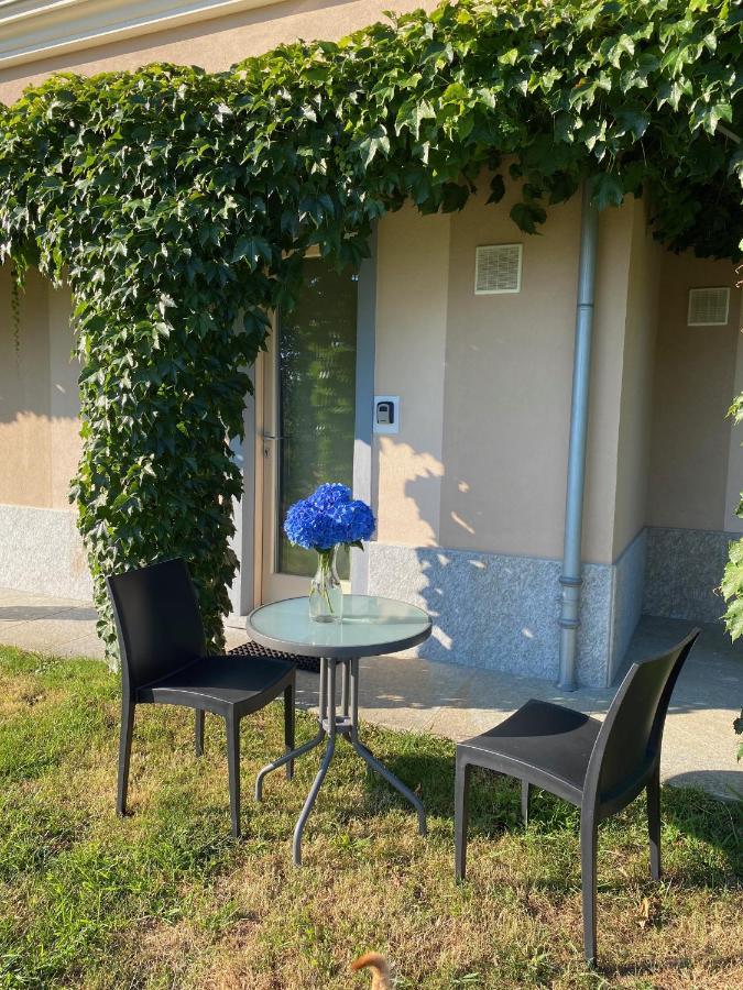 Cascina Serra Eco-House Beb Muzzano Buitenkant foto